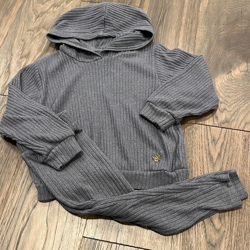 H&M Ribbed Two Piece Hoodie and Legging Set Girls 3T (gray)